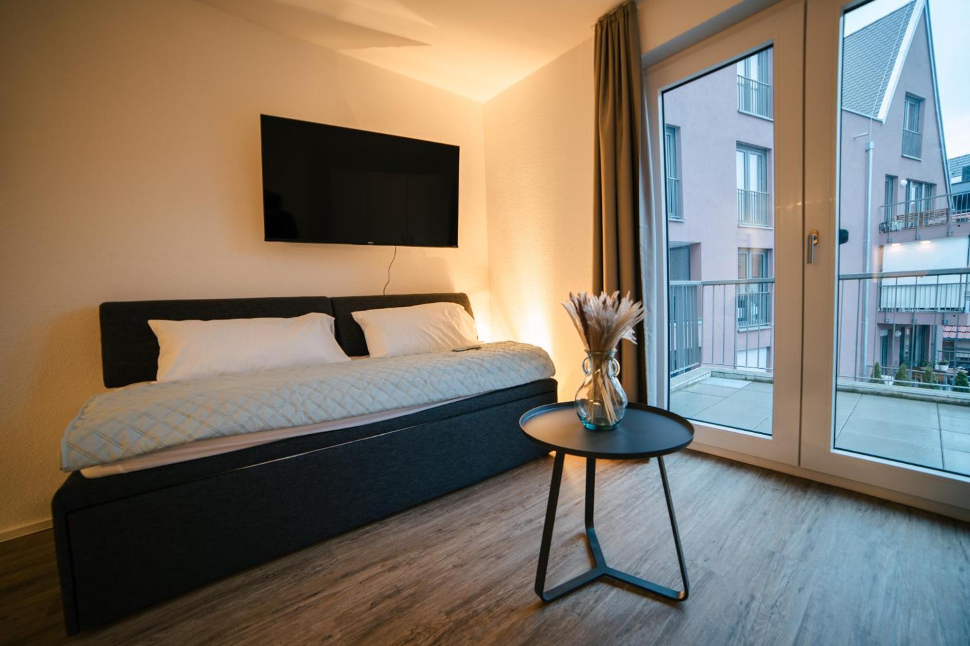 Zentrahome - Balkon Outlet Zentral Smarttv Business Apartment *